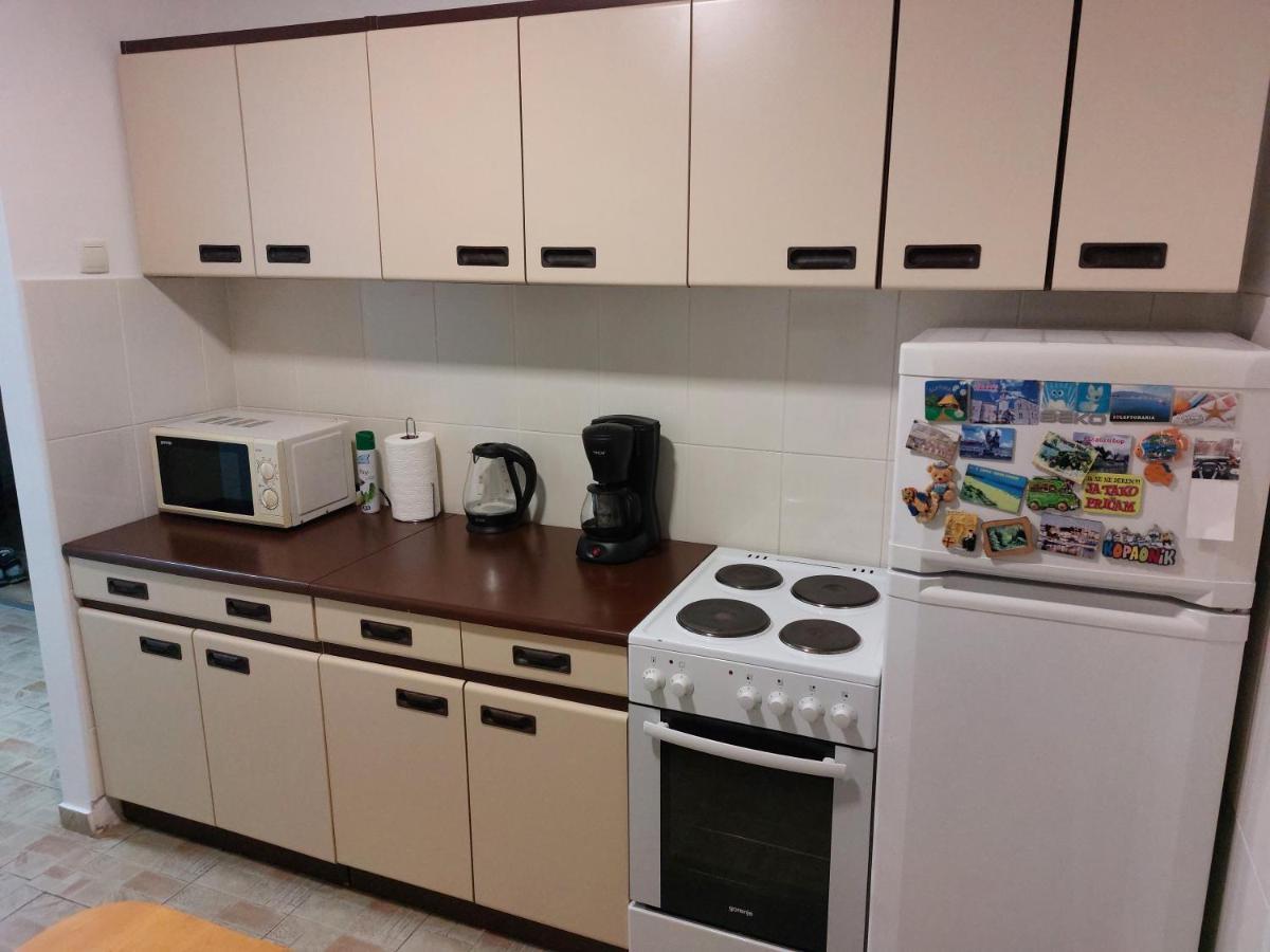 Apartman Centar สเรมสกา มิโตรวิตซา ภายนอก รูปภาพ
